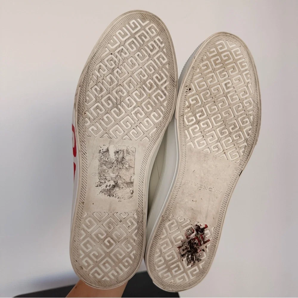 Givenchy Cream Leather Sneakers with Red Logo - Picture 7 of 7